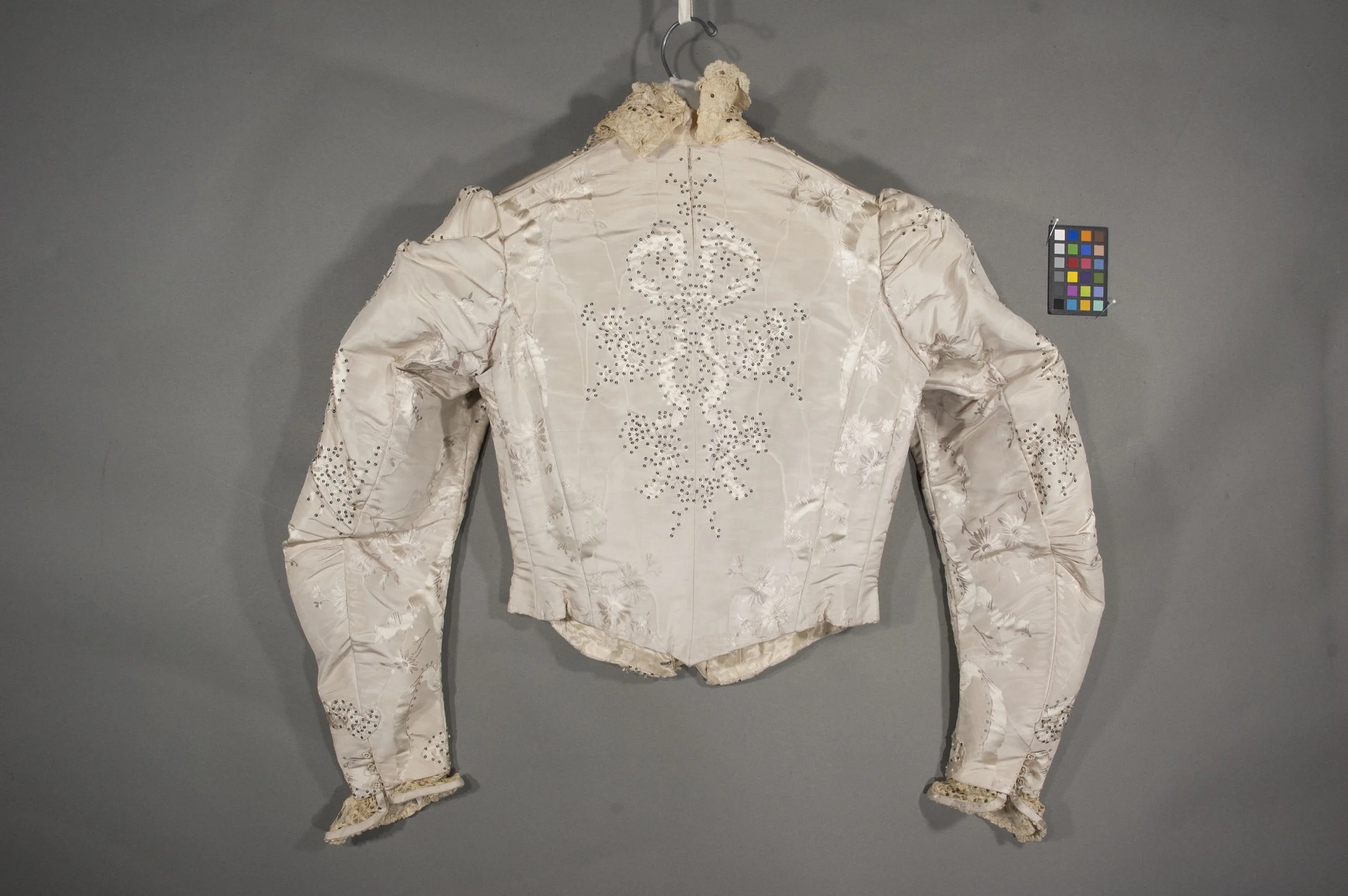 Back of the bodice before treatment