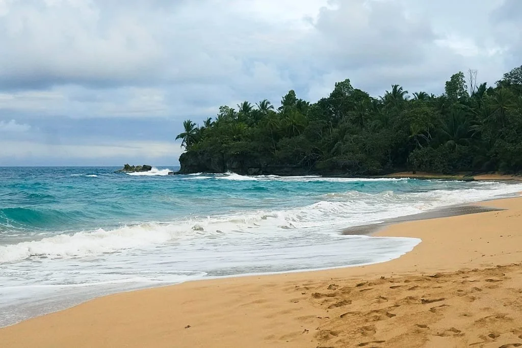 beach 2 panama.jpeg