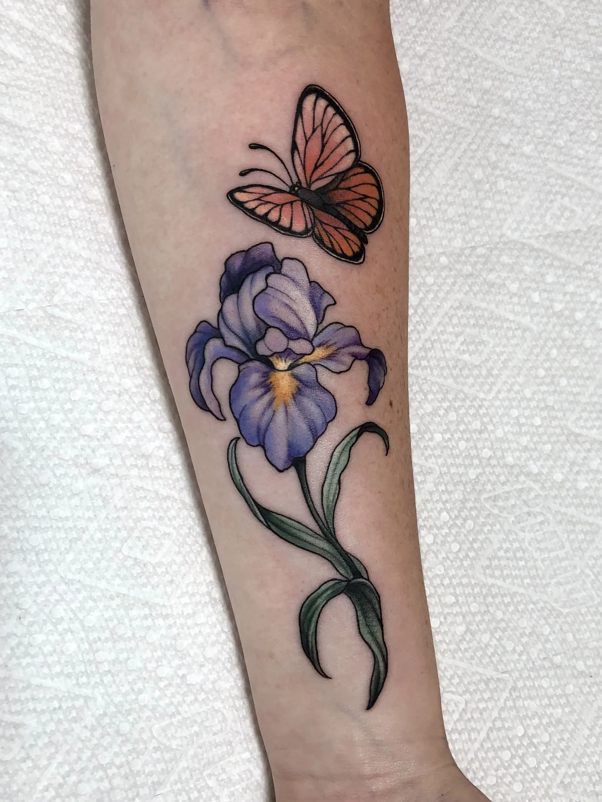 Leah crescent city tattoo evansville tattoo artist