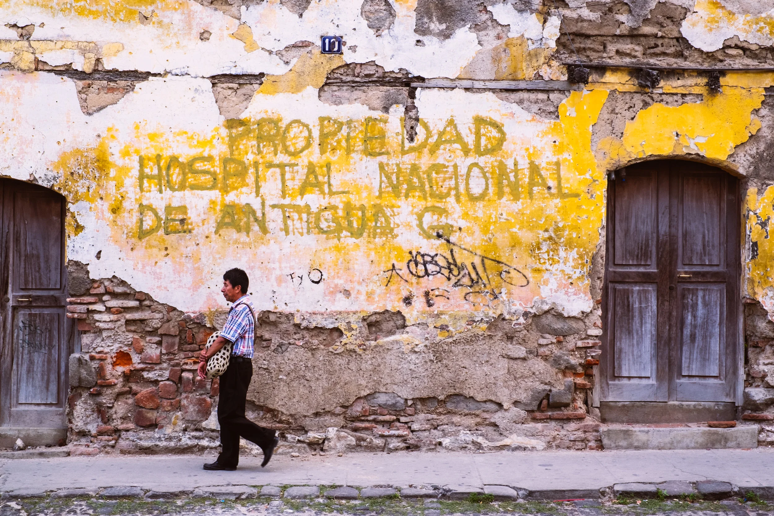 Antigua, Guatemala with the Travel Channel's Andrew Zimmern