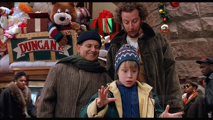 Must-See Christmas Movies
