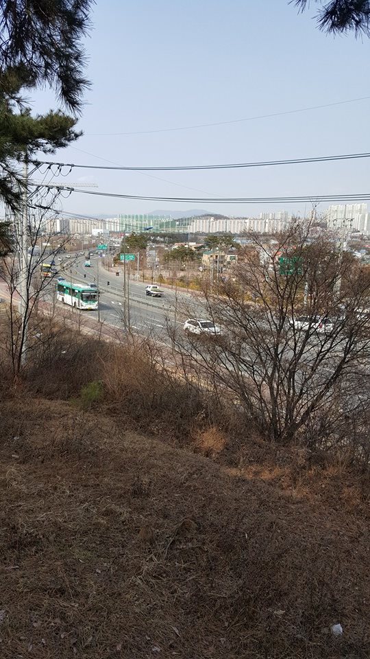 The Osan-Suwon road, which runs through the middle of the position that TF Smith occupied on July 5, 1950, as it appears today. The terrain has drastically changed from vast farmlands to a built-up urban area. Source: author.