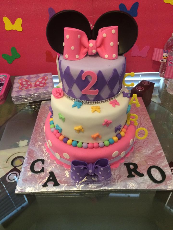 Minnie Mouse Cake