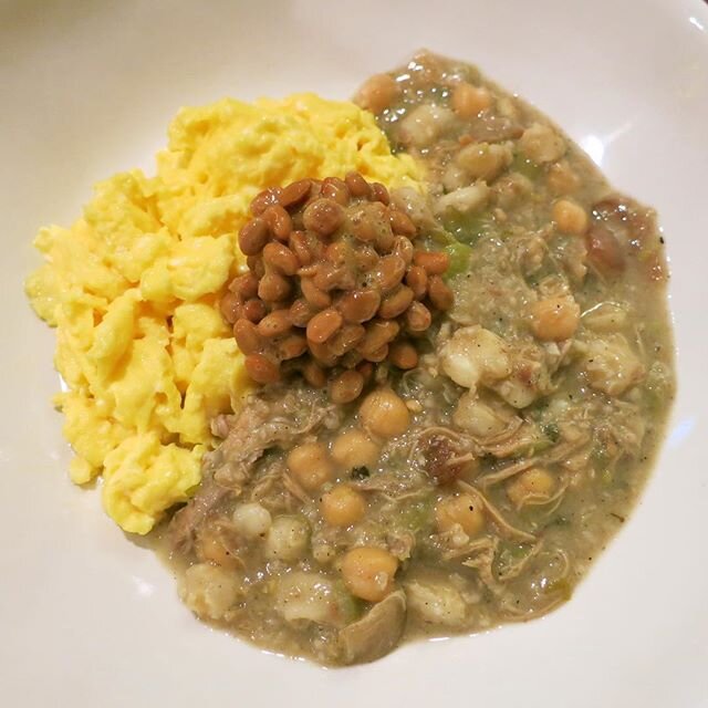 We were deeply saddened when @tubschili closed last year and we never thought we would be able to have another delicious bite of their chili 😔 Thankfully our great friend @nurse_yoshi was so kind and got us a couple bags and their mustard for us!! ?