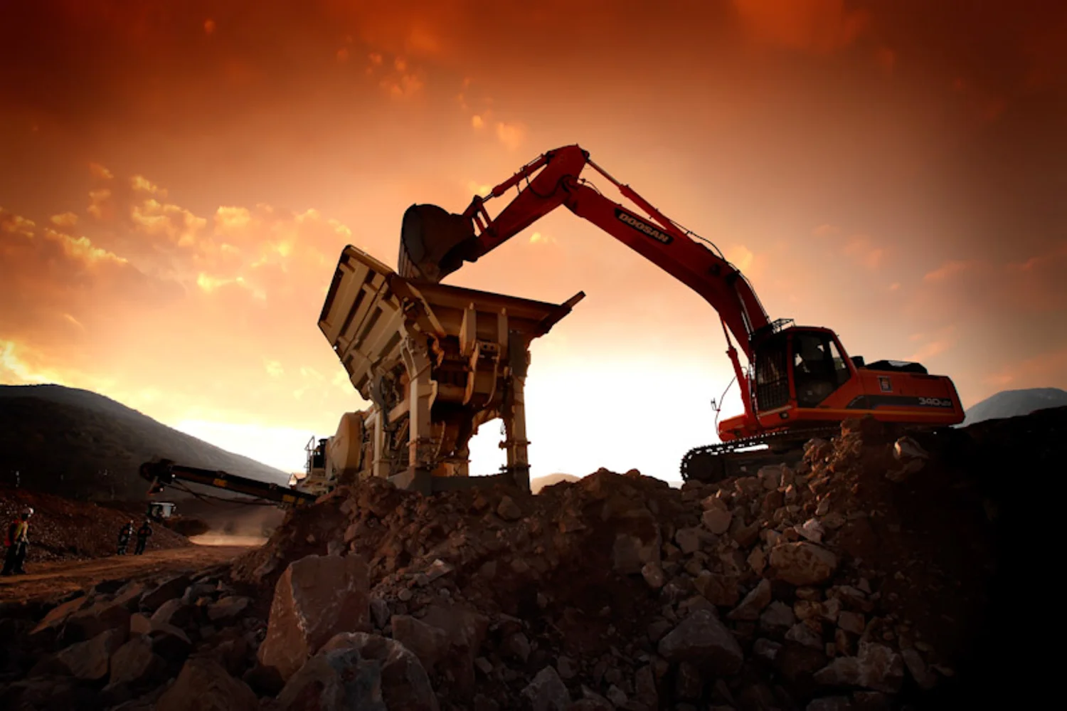 CrushingPlantOpencastStefanutti001.jpg