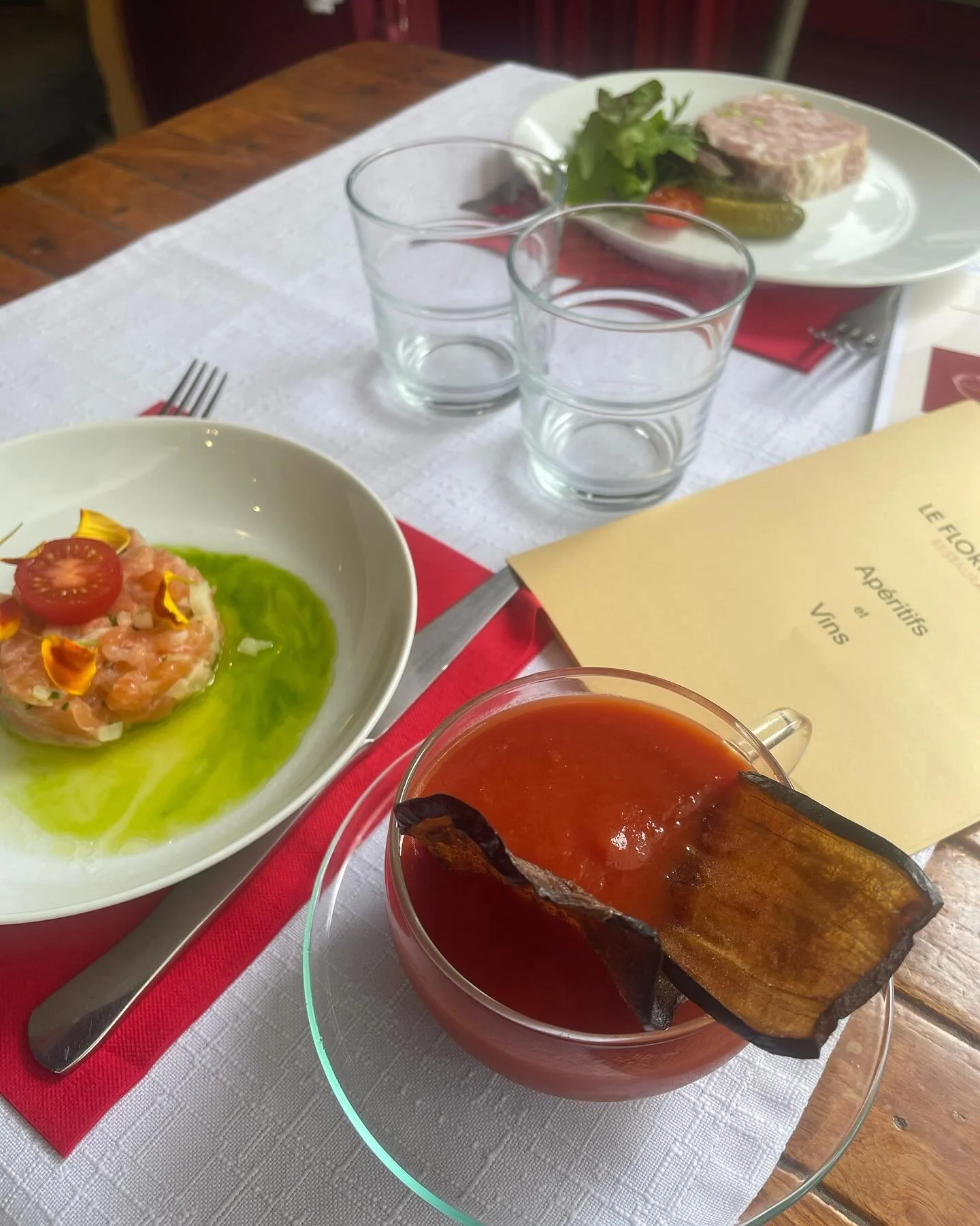 Entr&eacute;es du menu des JO 👍👍👍#restaurantparis7 #lancementofficiel #faitmaison
