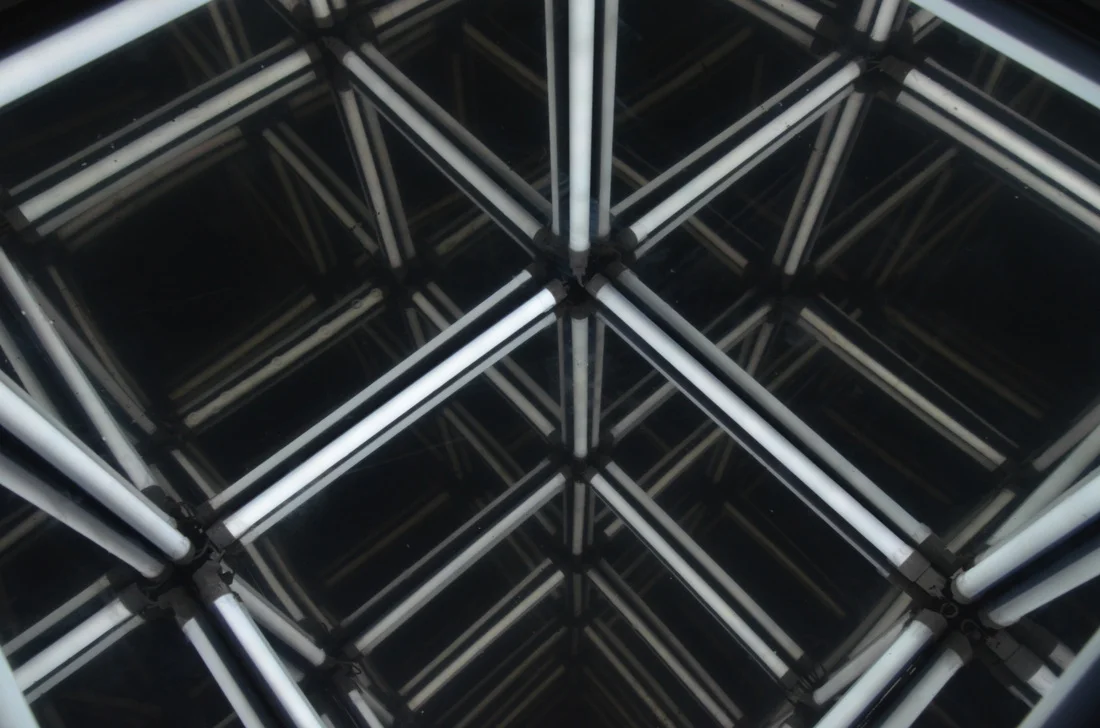 Riley O'Keeffe, ...A Brief View (detail), 2014, glass, steel, LED, courtesy of the artist