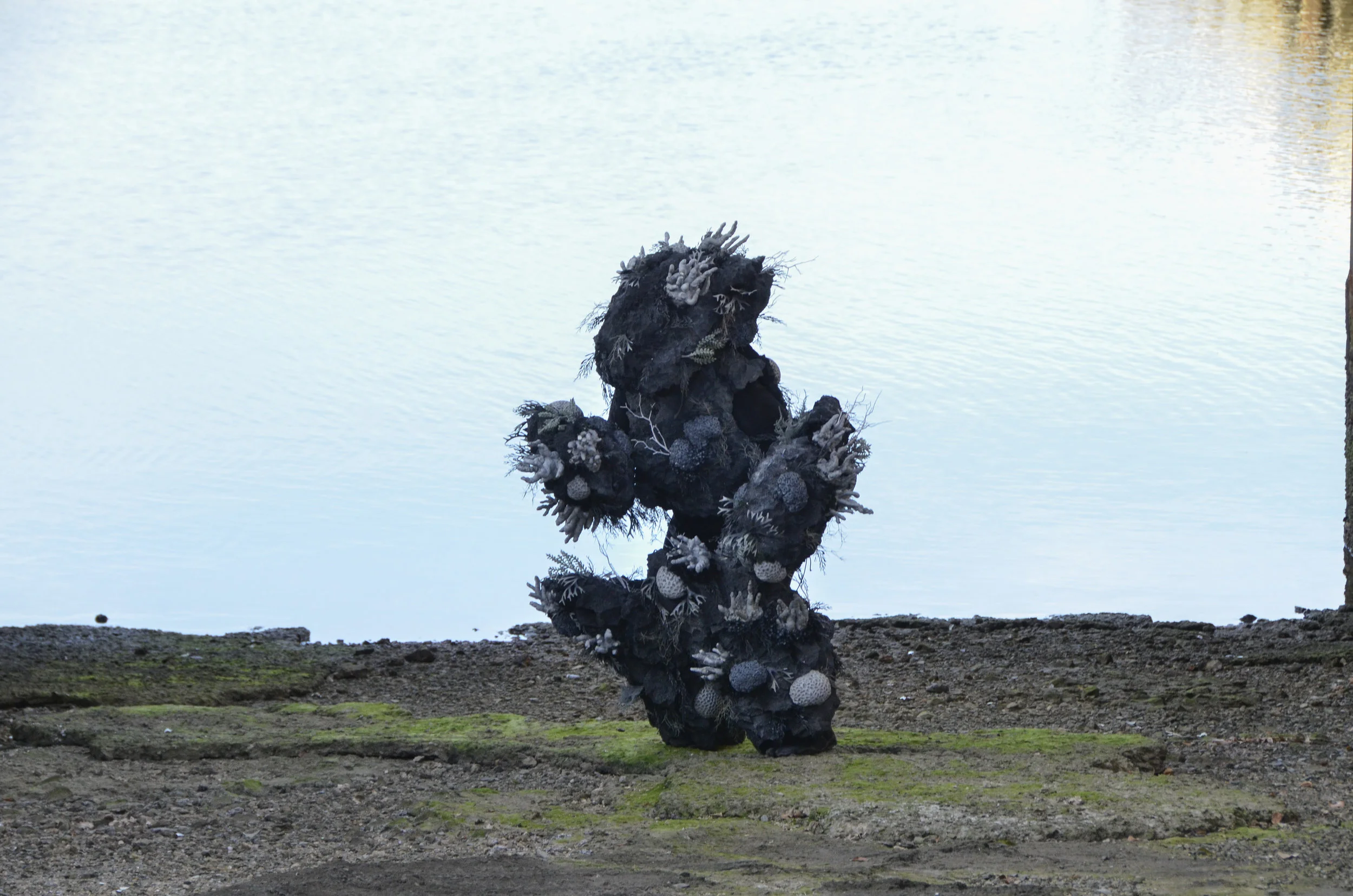 Latai Taumoepeau, War Dance of the Final Frontier, performance as part of Climate Century, 2018 . Photo by Jennifer Greer Holmes. Courtesy Vitalstatistix.
