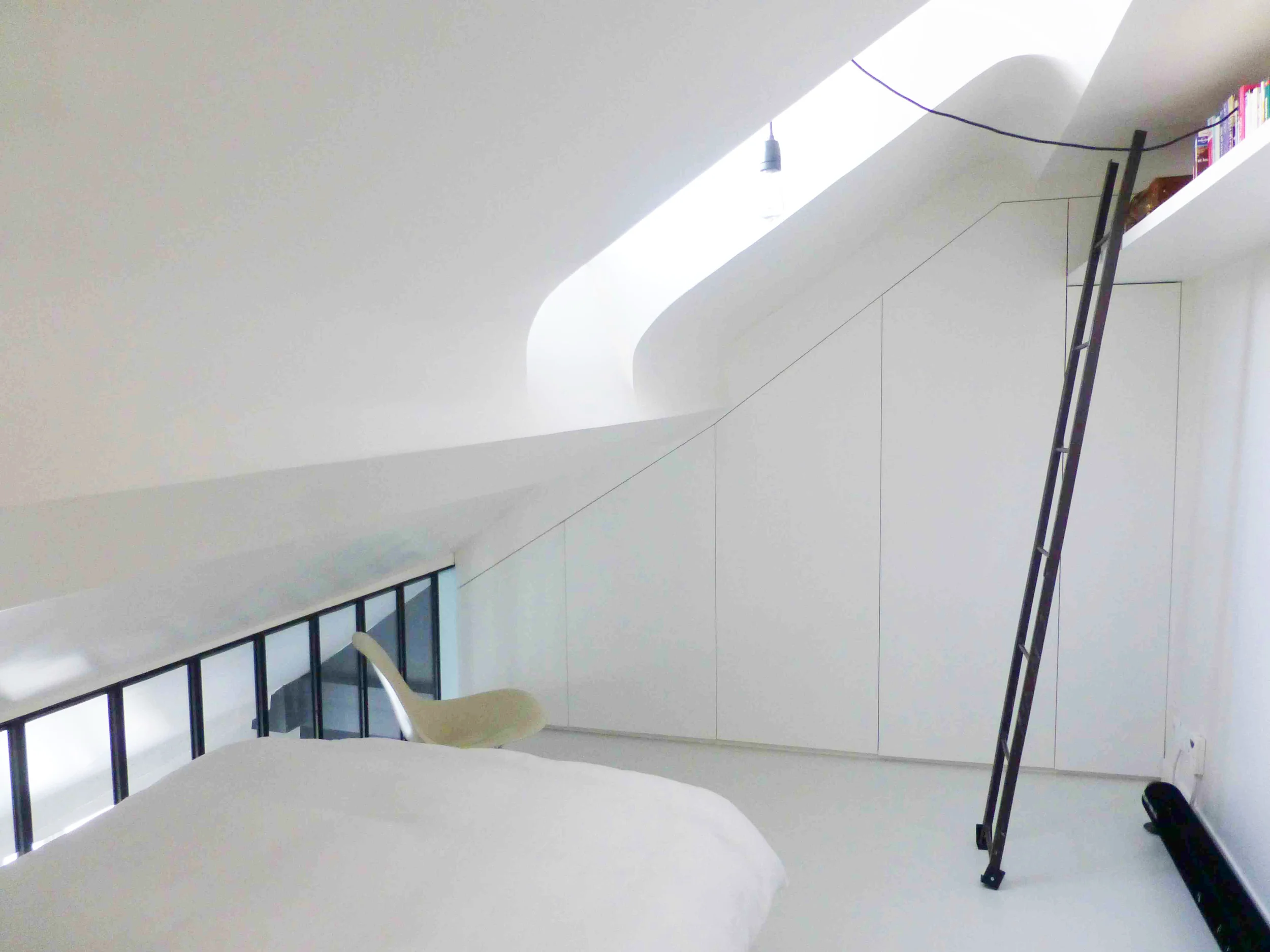 AT-image 6.jpg