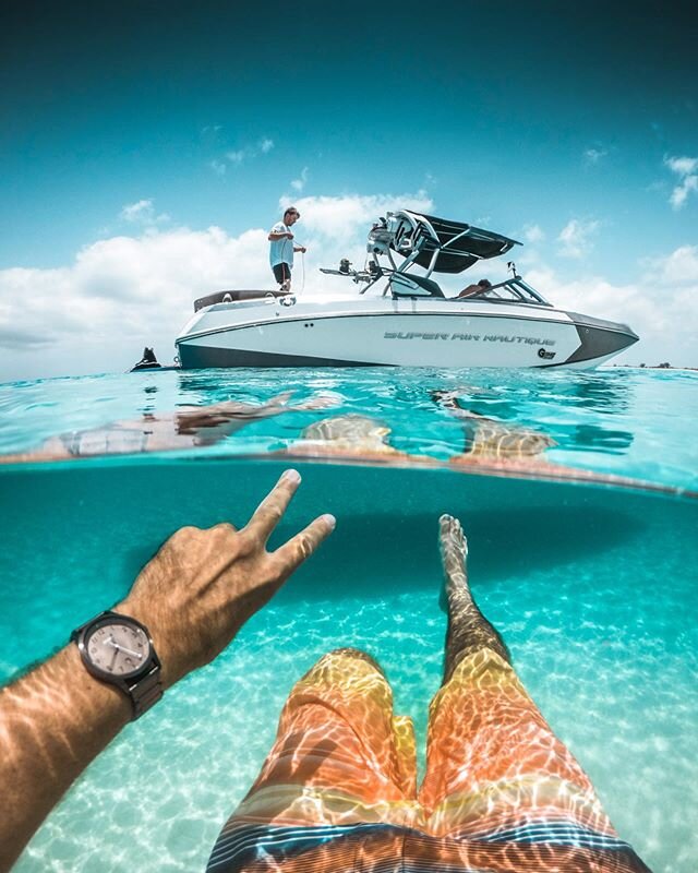 Another throwback to my 3rd shoot at @waketowaketc with @maxvanhelvoort for our Standing Sideways video project last year! Can&rsquo;t wait to go back when we can travel again! Easily one of my favourite places I&rsquo;ve been to! Swipe too see how I