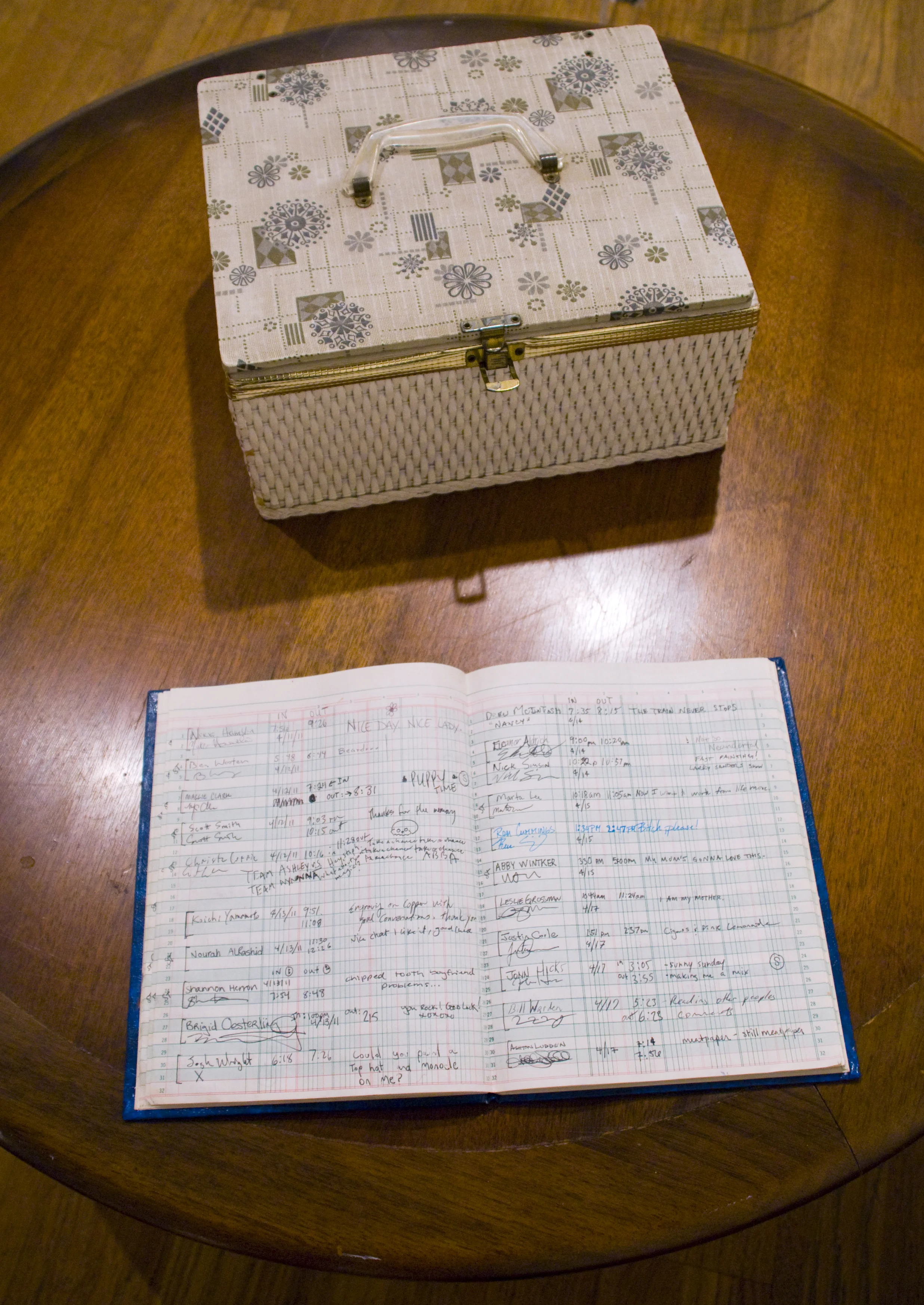 17tabledetail.jpg