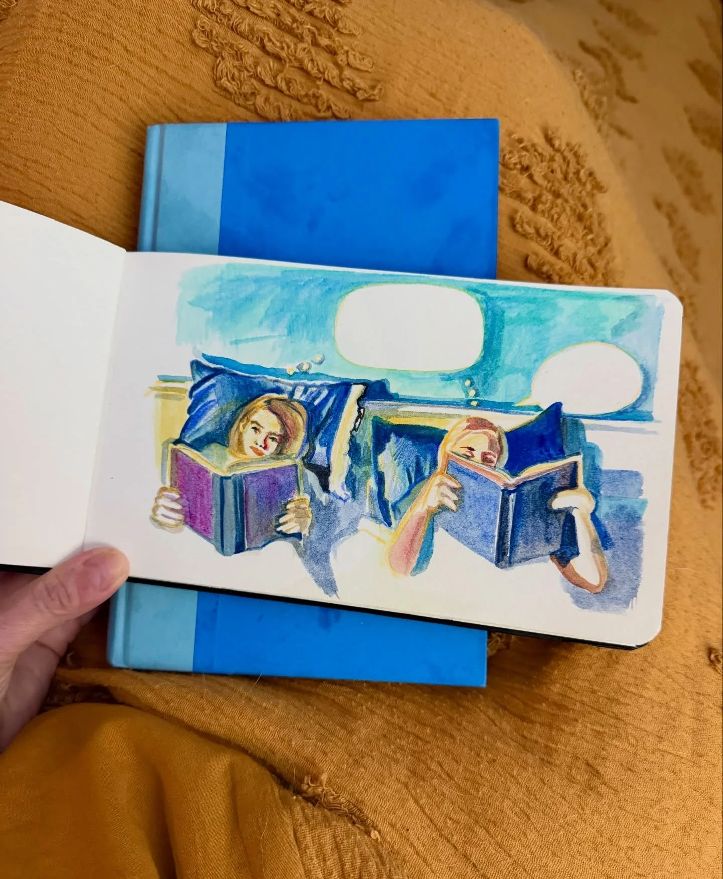 8/100 Trying so hard to put my phone down these days. 

#the100dayproject #watercolor @dothe100dayproject