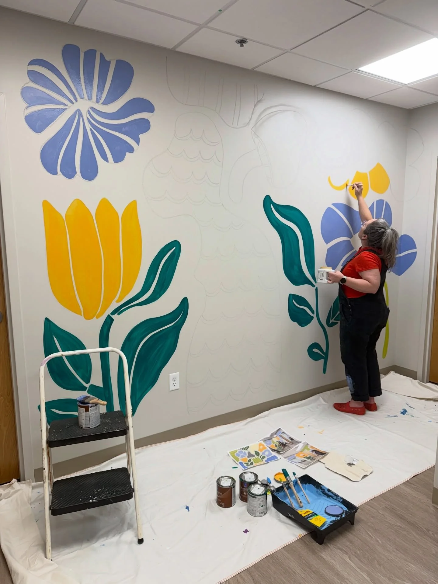 41/100 Cheating a little on this one. Still a portrait 💗 in a photograph. 😉

Helped Karith of @nimble_craft start her mural last night at  @delco_familysupportline 🌷🪻🌿🌊

This is brought to you by @mediaartscouncil and me.