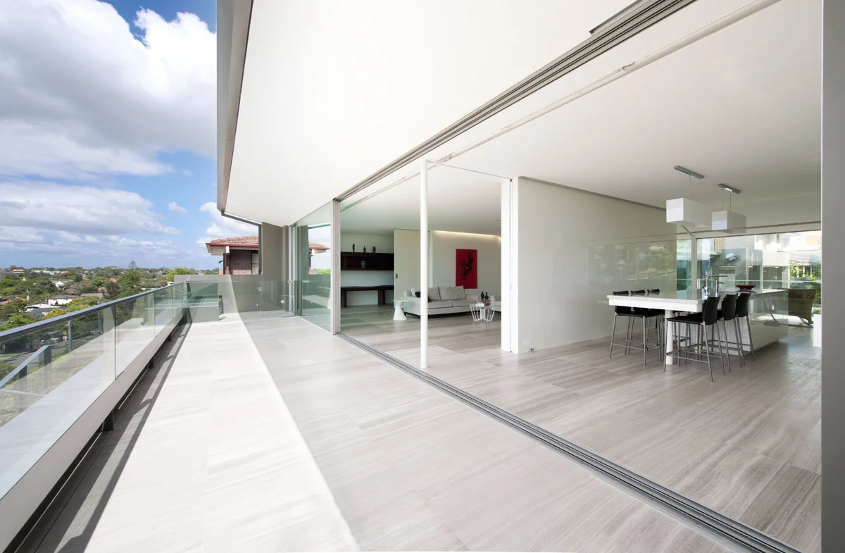 LONGUEVILLE - WORLDWIDE PROJECT