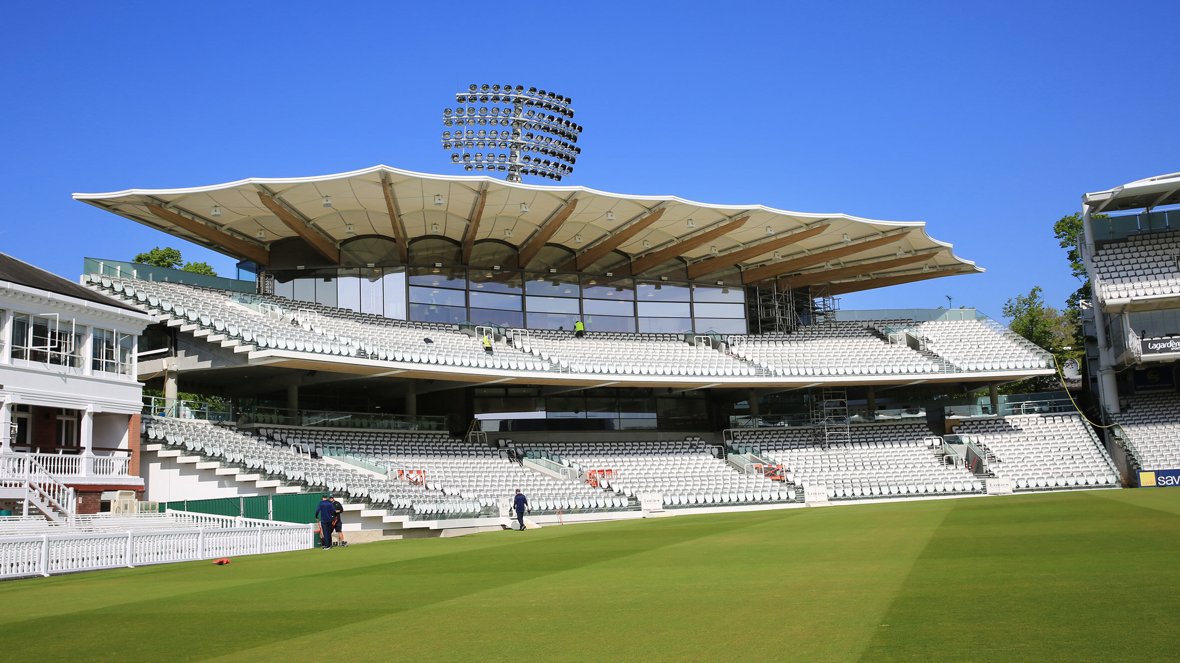 lords-warner-stand-populous-architecture-public-and-leisure-sports-london_dezeen_2364_col_5.jpg