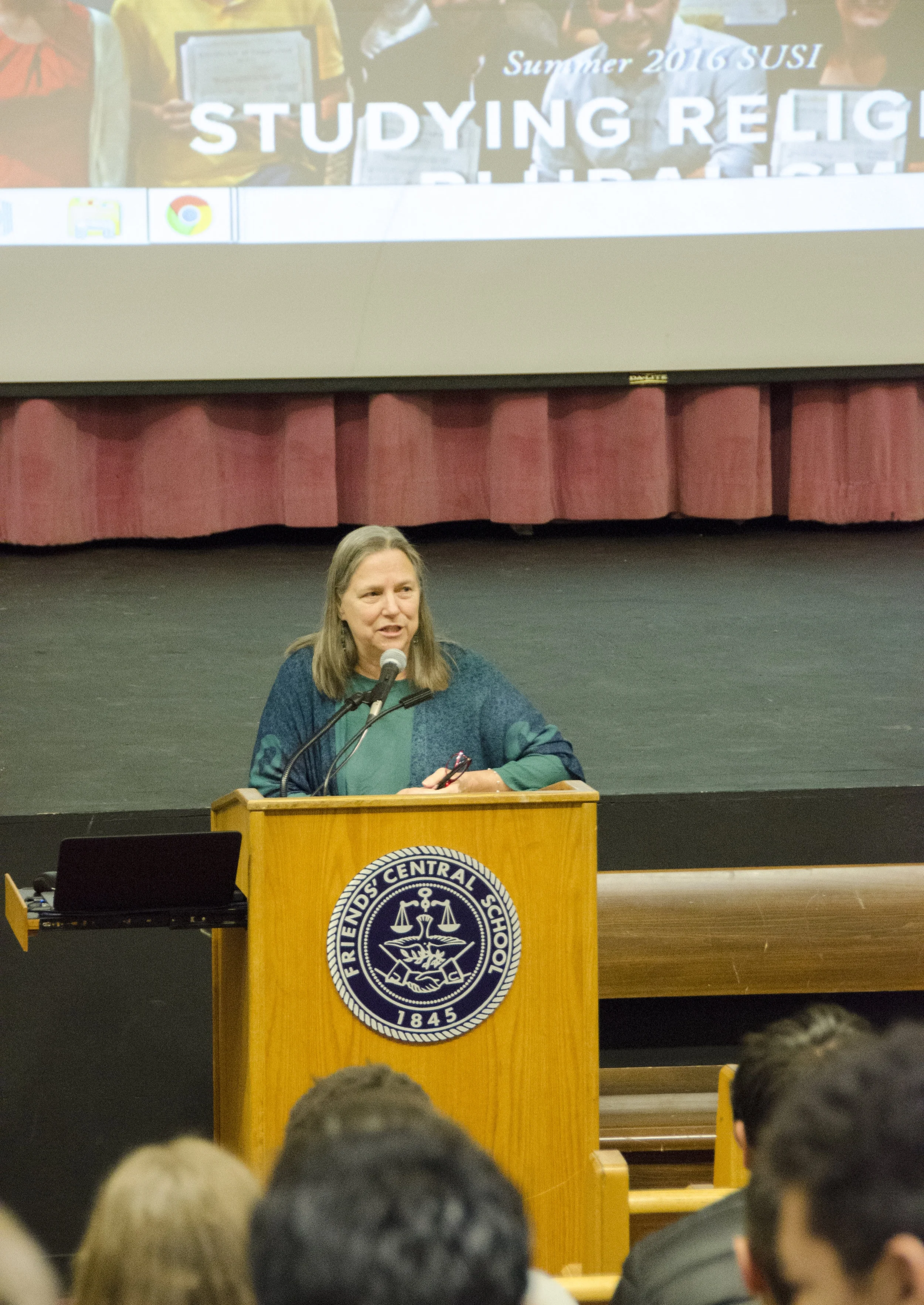 DI Executive Director Rebecca Mays