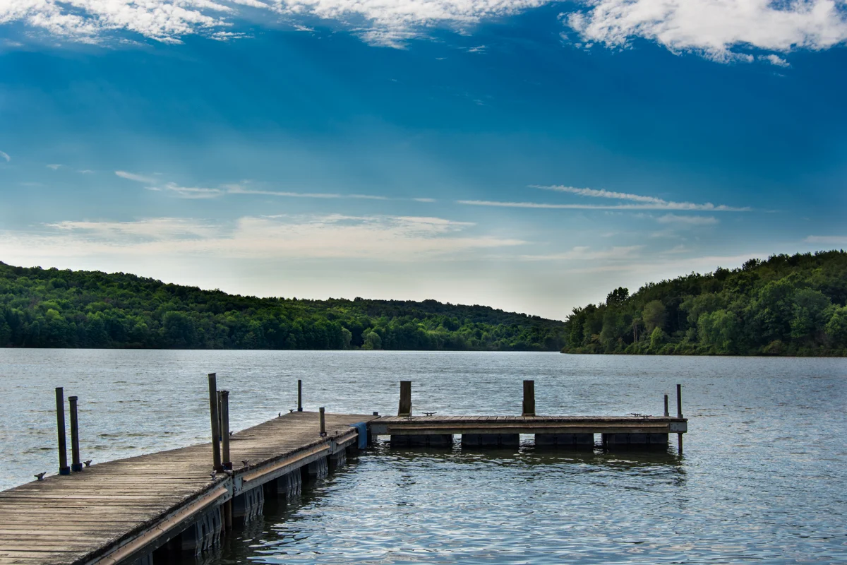 MORAINE - DOCK