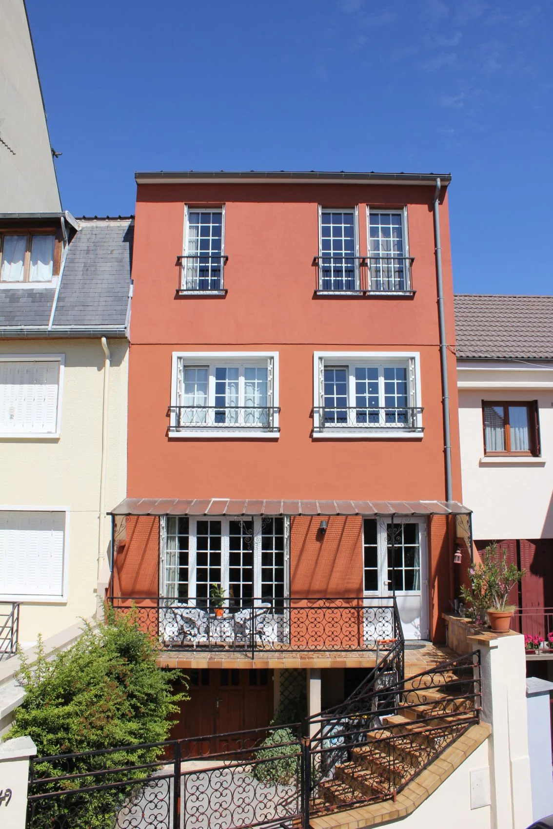 02_facade avant face.JPG