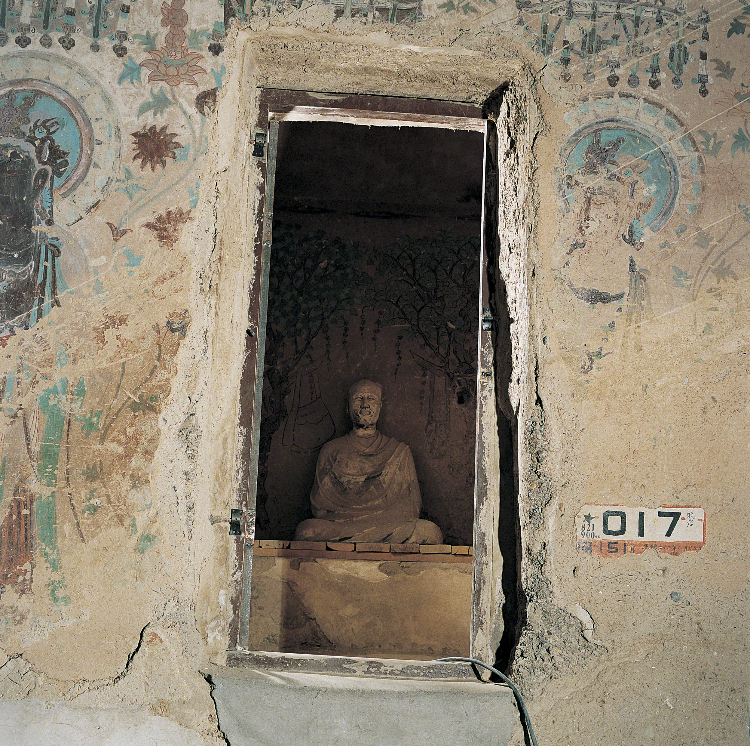 Mogao Cave 17. Late Tang, 848-907 CE. Dunhuang. Image courtesy of the Dunhuang Academy.