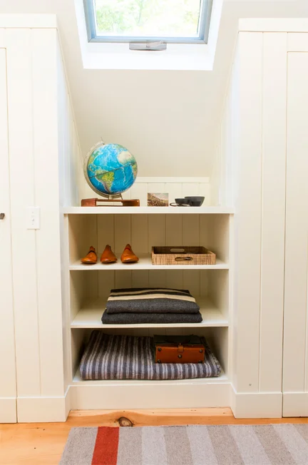 Morgan-Studio_Lenox-House_mast-closet-shelf.jpg