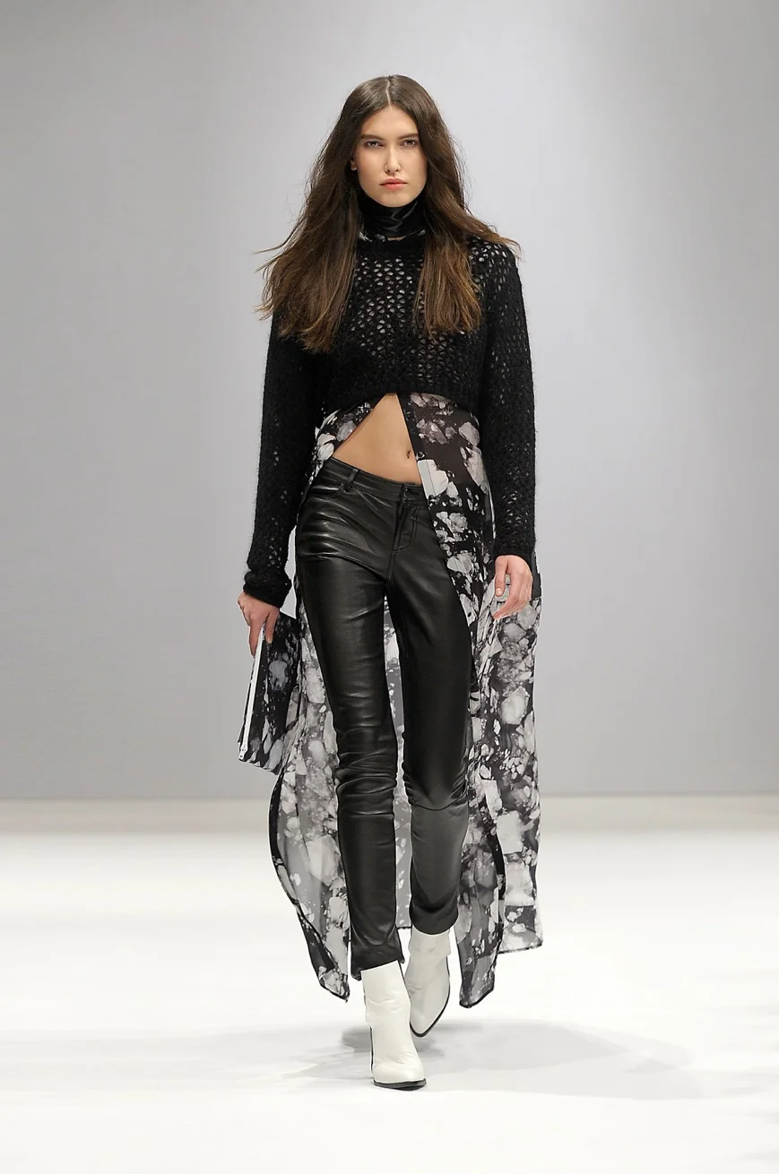 FW14_Lala Berlin_Catwalk_10.jpg