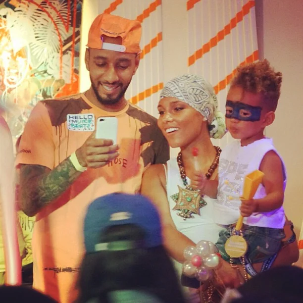  The Beatz family stopping by Freecandy Creative Space. 