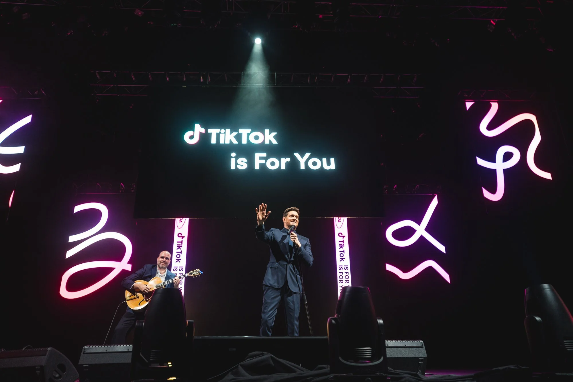 06012022+Tik+Tok+Toronto+108249.jpg