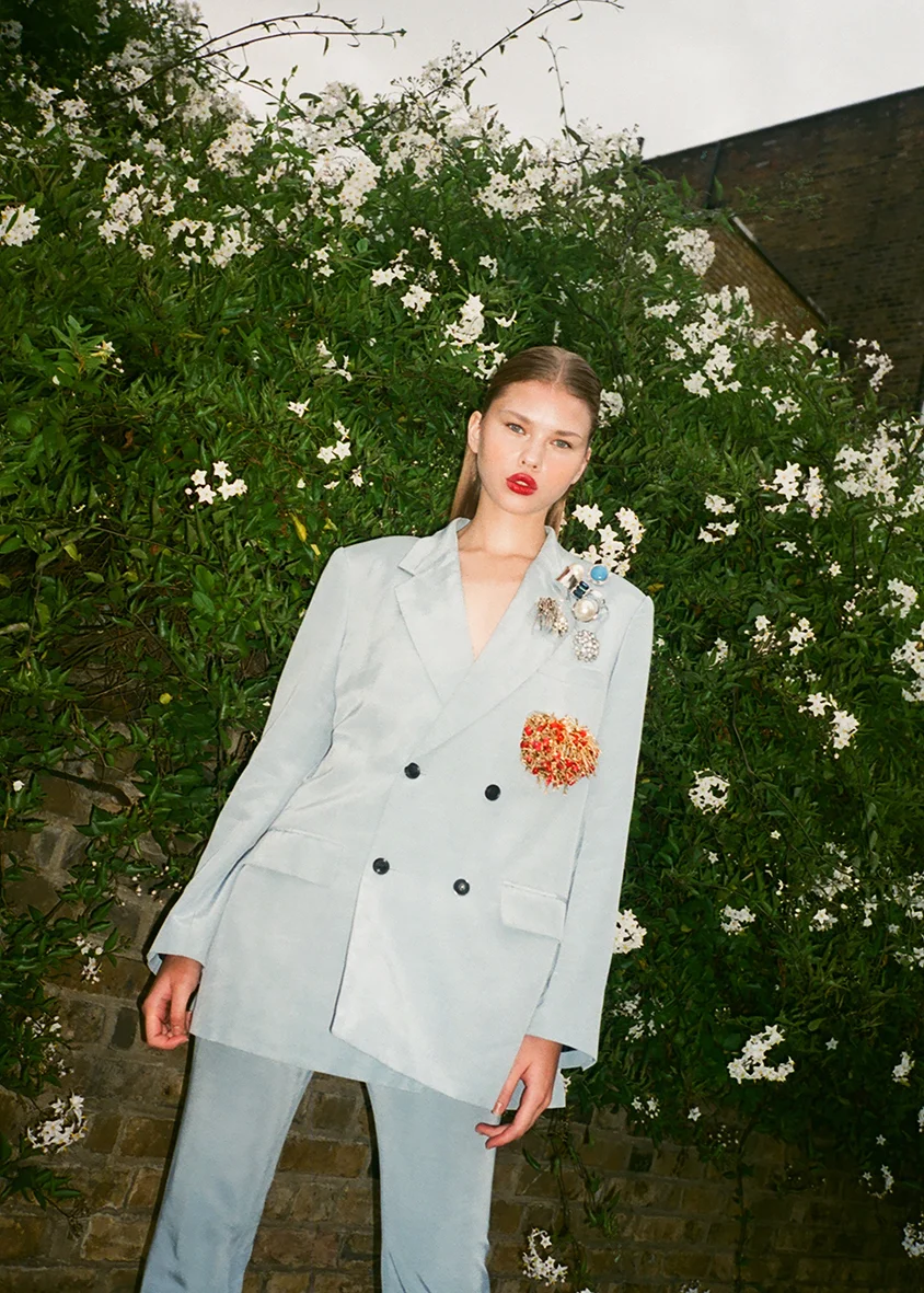 Suits00021.jpg