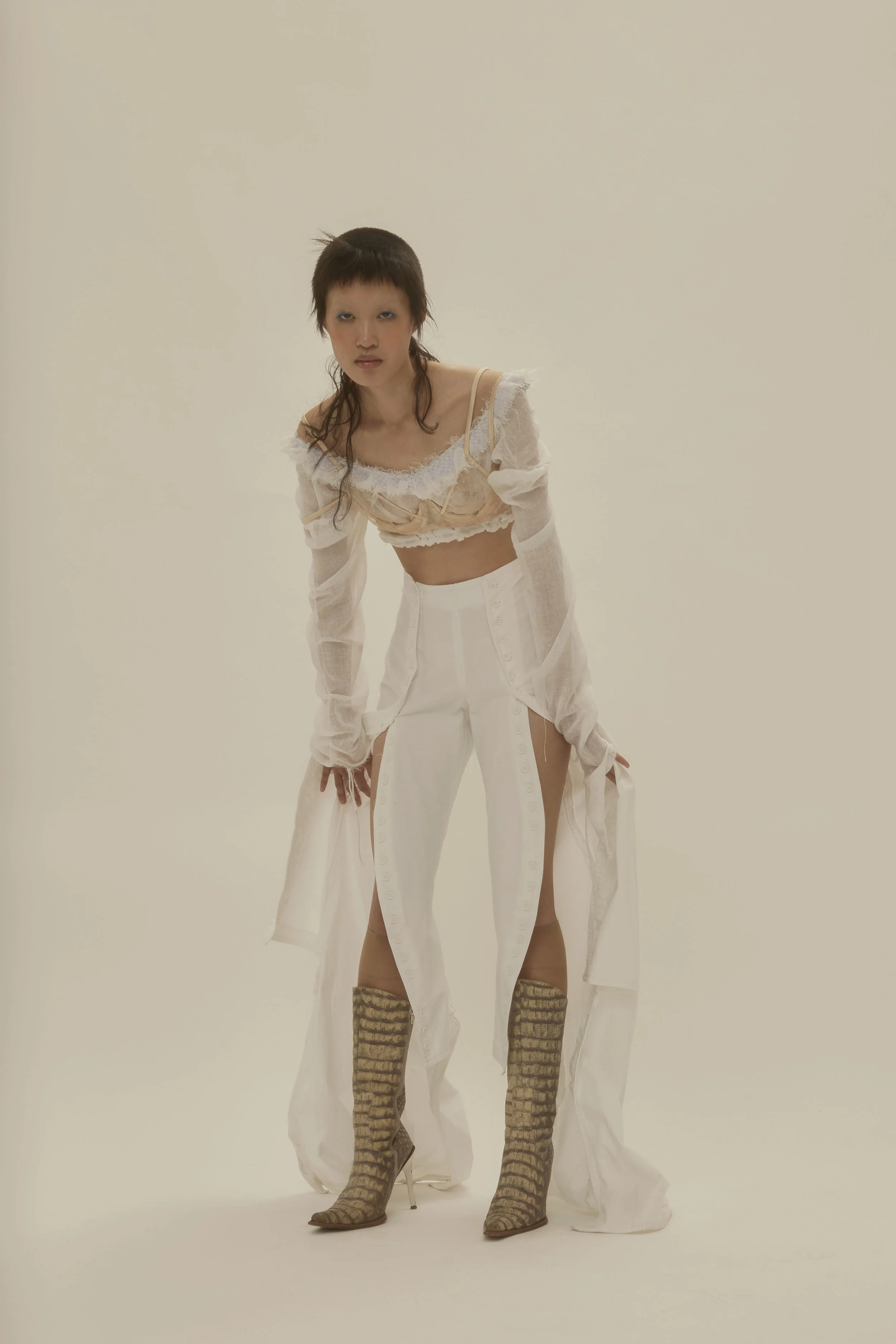 LOOK3_6.jpg