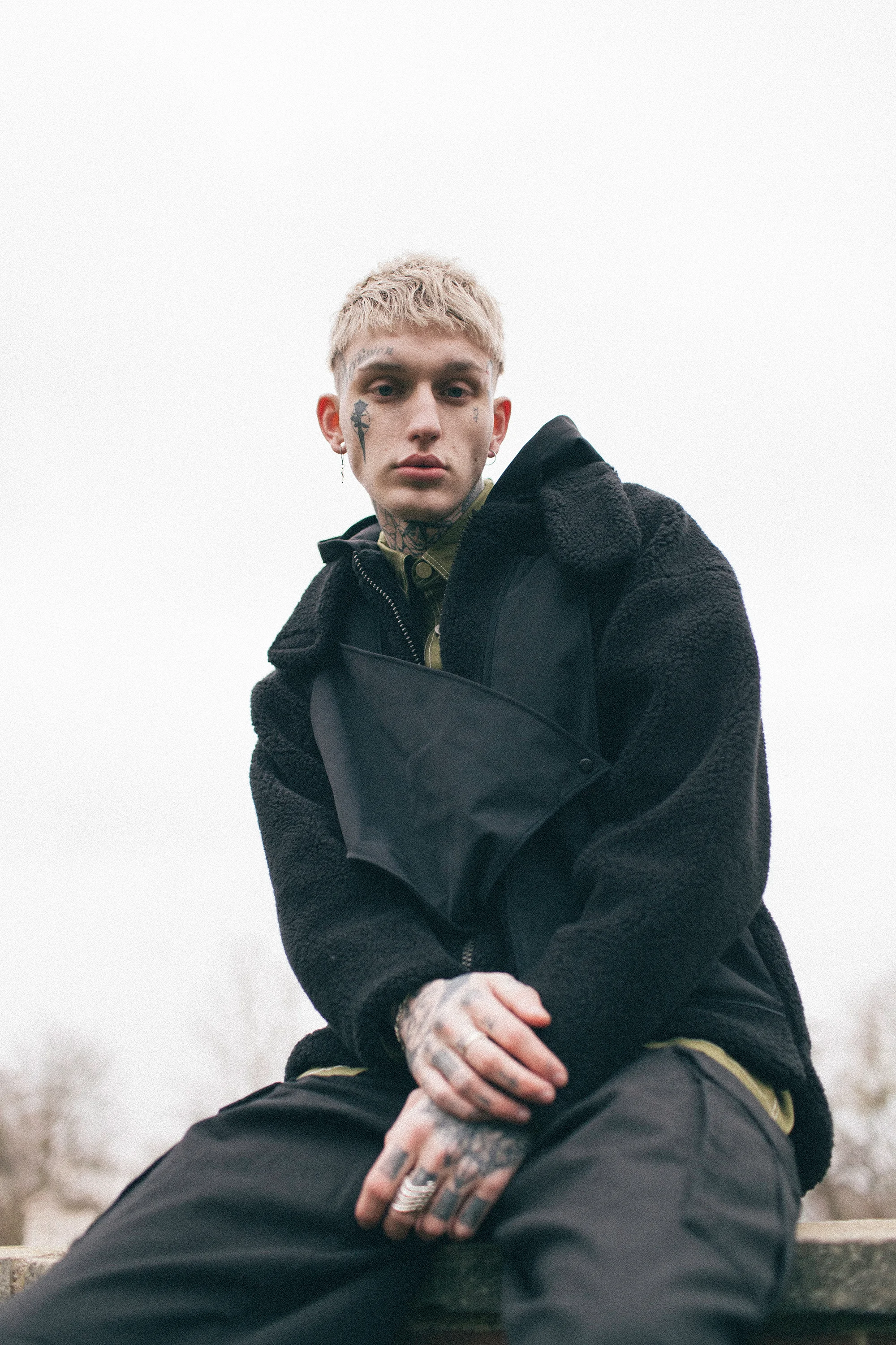 look3.jpg