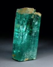 Beryl var. aquamarine