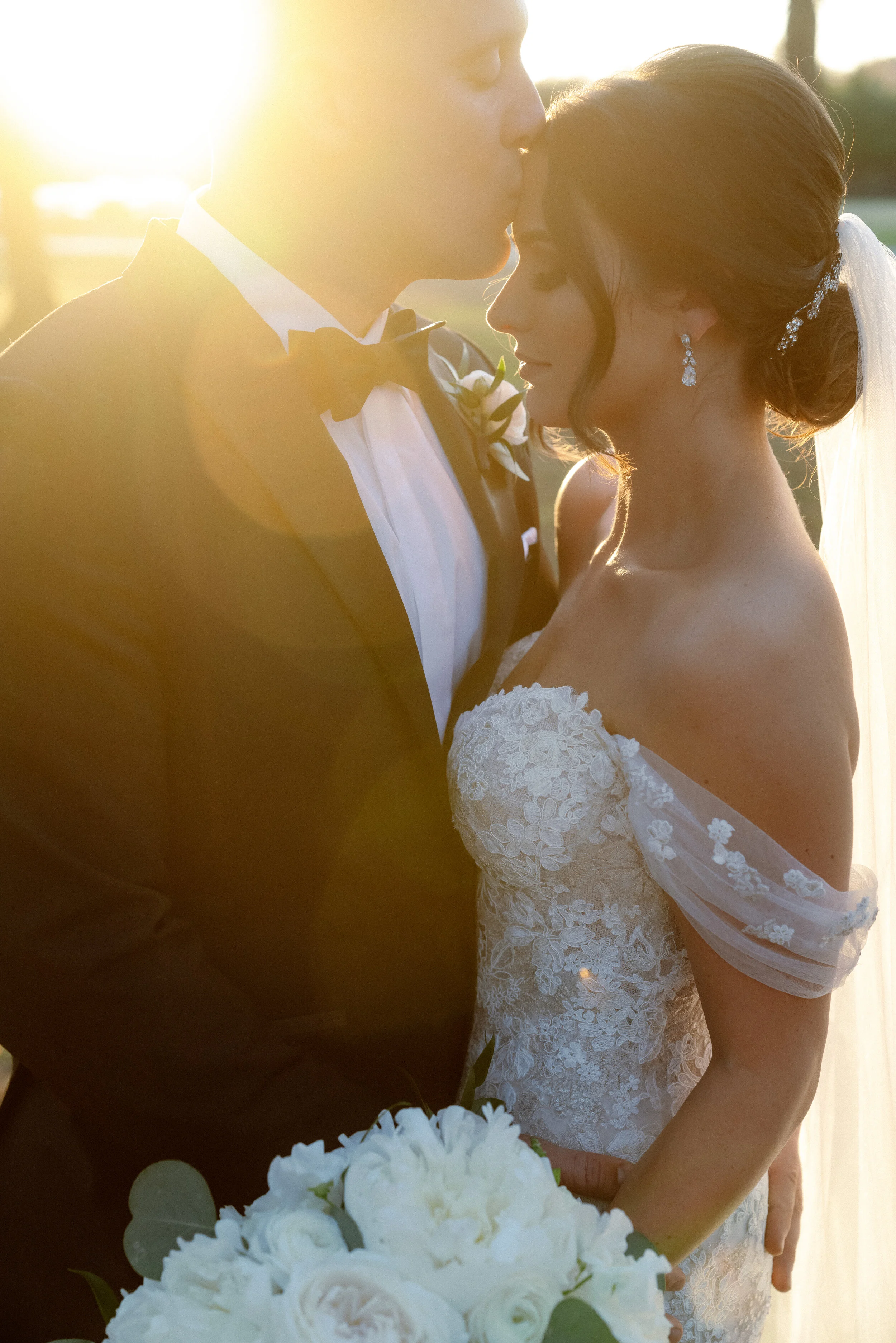 destination-wedding-photographer-bride-groom-golden-hour-close-up.jpg