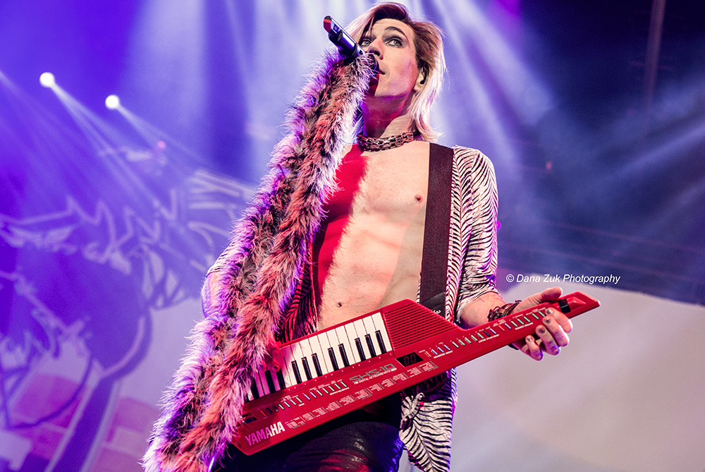 MARIANAS TRENCH