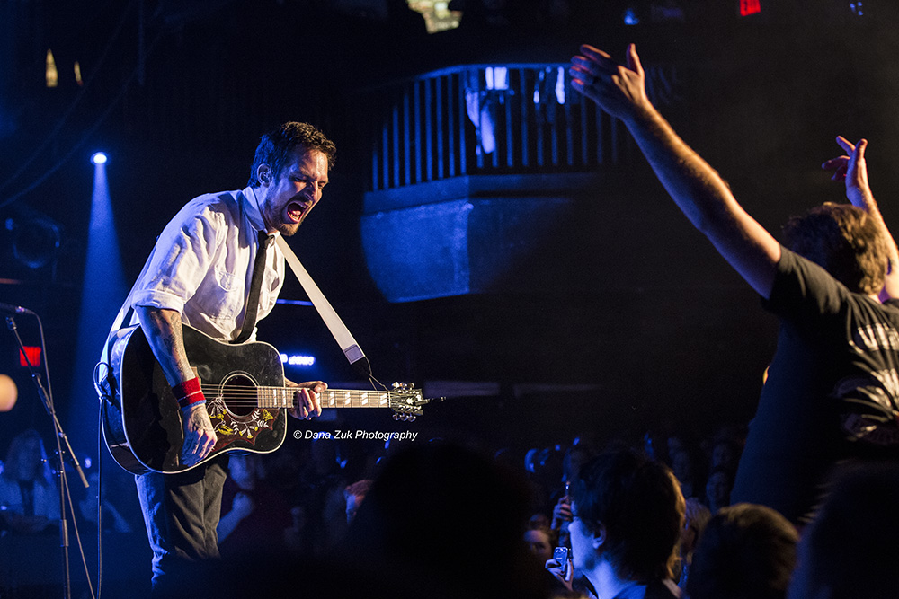 FRANK TURNER & THE SLEEPING SOULS