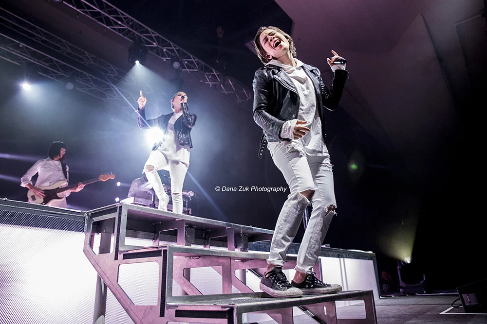 TEGAN & SARA
