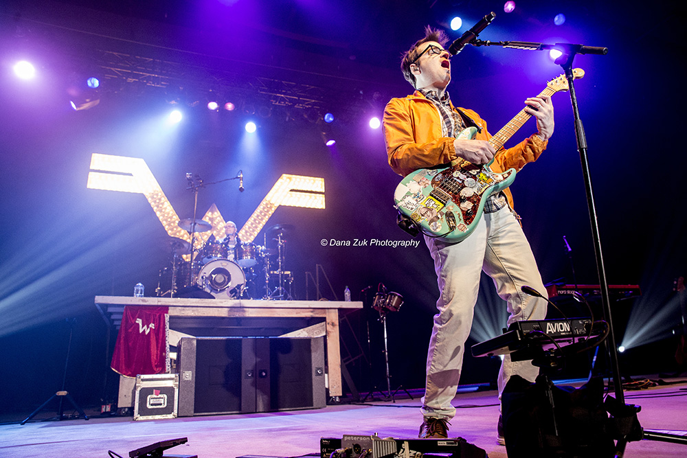 Rivers Cuomo - WEEZER