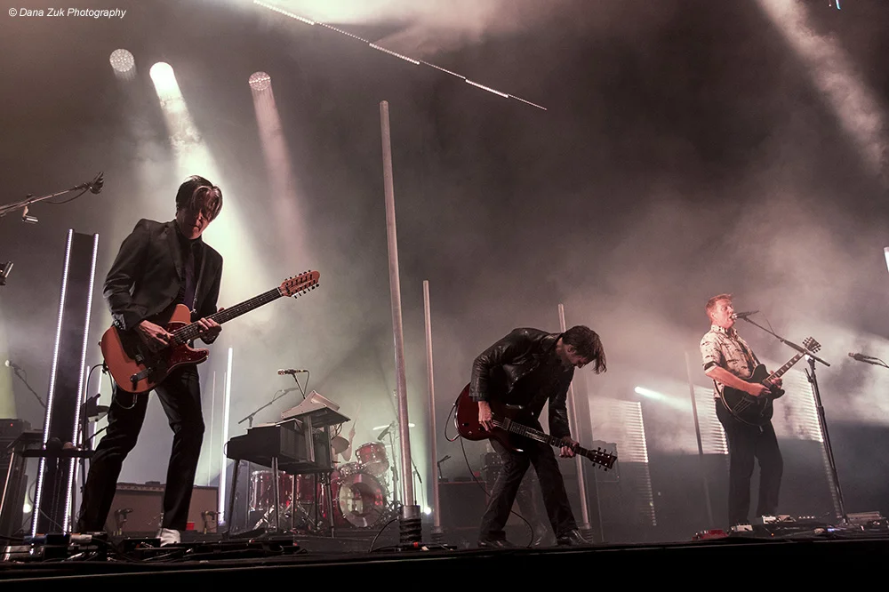 QUEENS OF THE STONE AGE