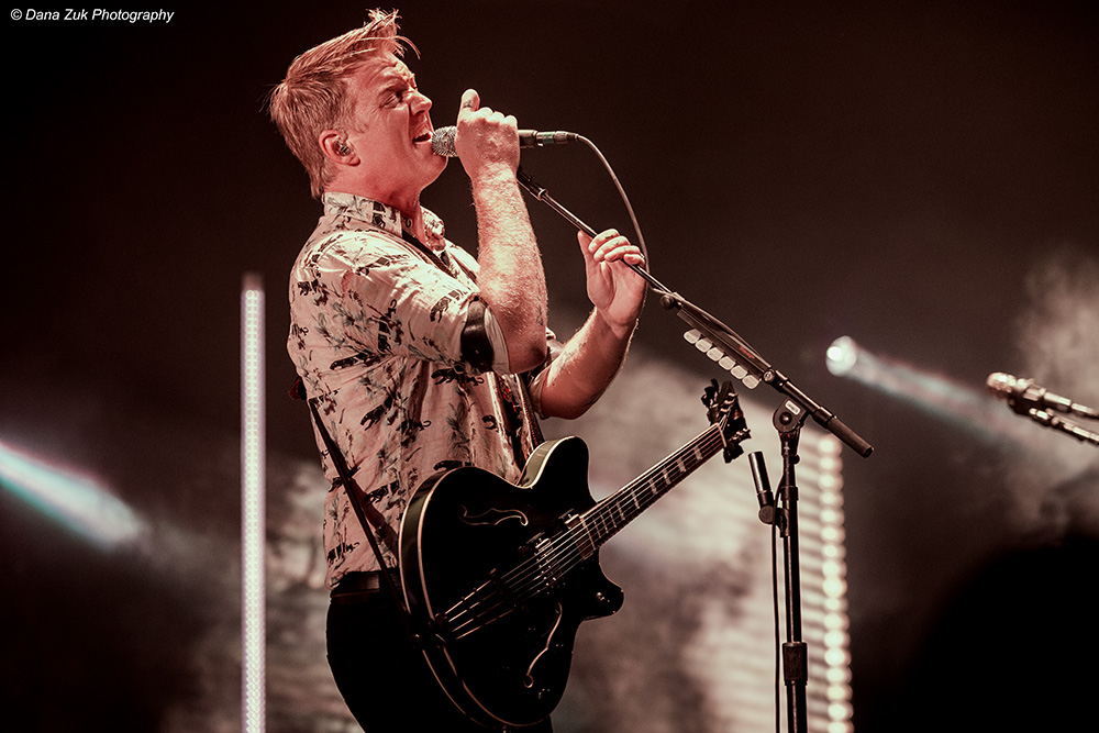 QUEENS OF THE STONE AGE