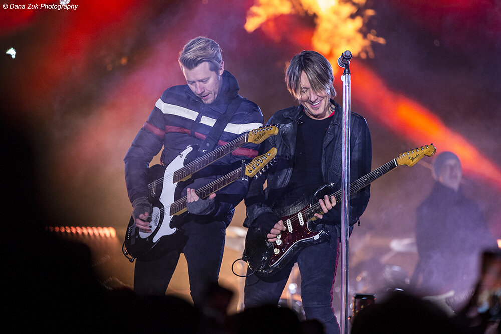 Keith Urban @ 107th Grey Cup