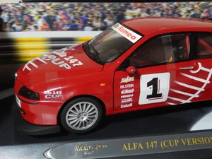 Alfa romeo 147 (cup version ) racing new boxed 1:18 scale — CS