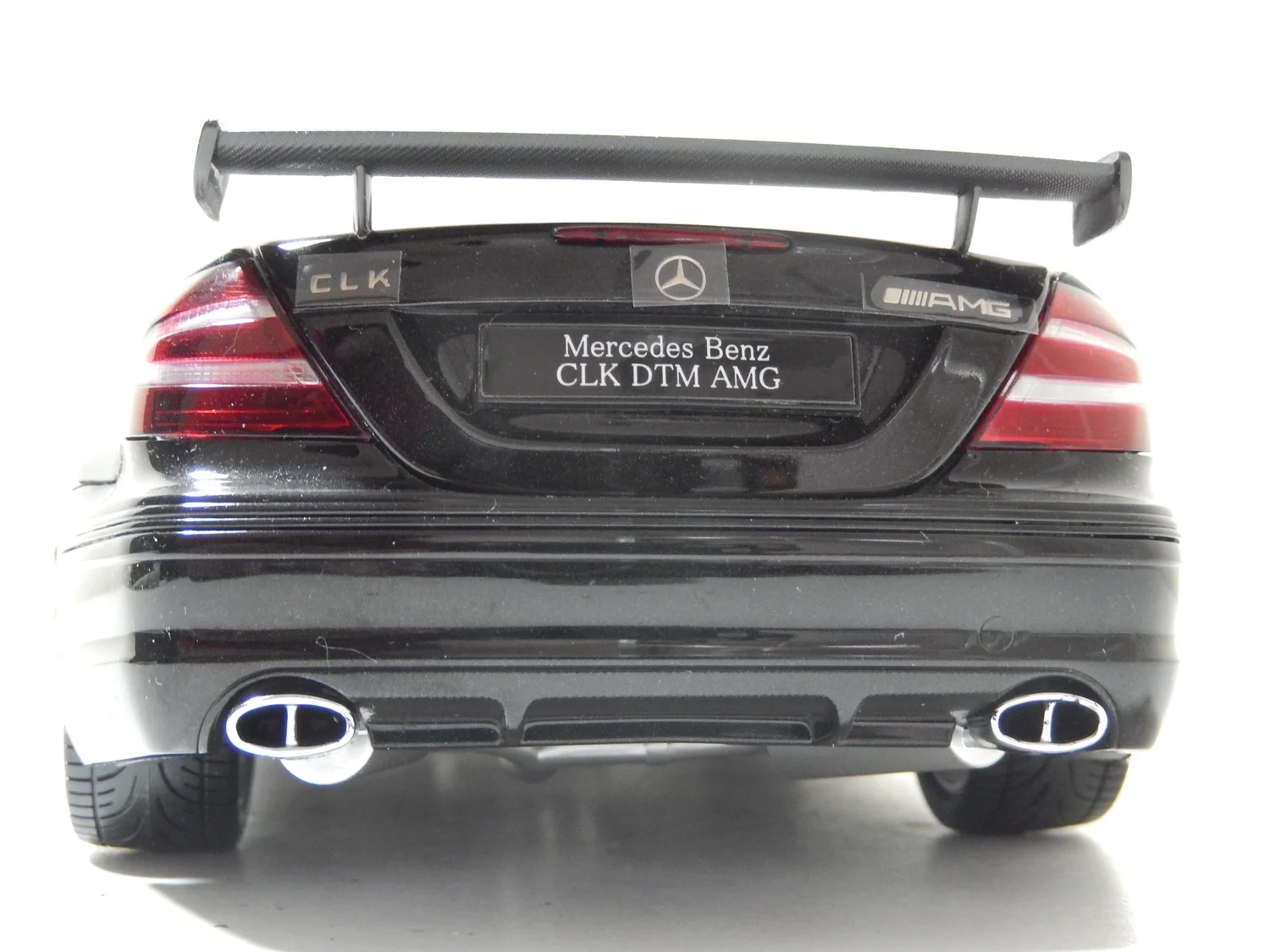 Mercedes Benz CLK DTM AMG Coupe by kyosho 1:18 scale — CS-DIECAST