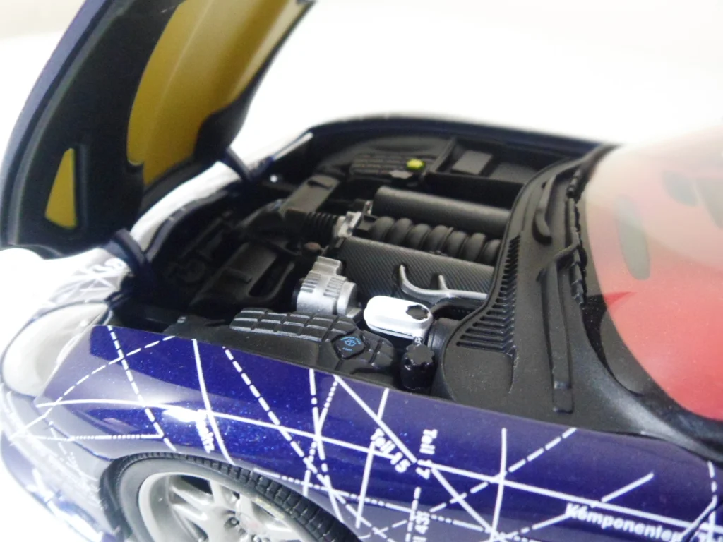 AUTOart 1/18 CALLWAY C12 シルバー 中古品 OCCASION sans boite CHEVROLET CORVETTE CALLAWAY C12 gris 1