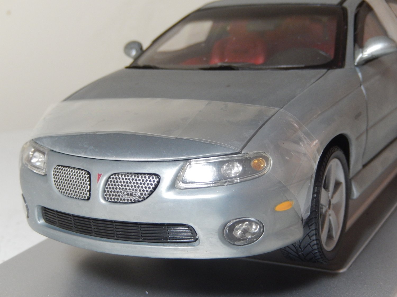 2004 Limited Edition pontiac GTO by Etrl 1:18 scale boxed new — CS