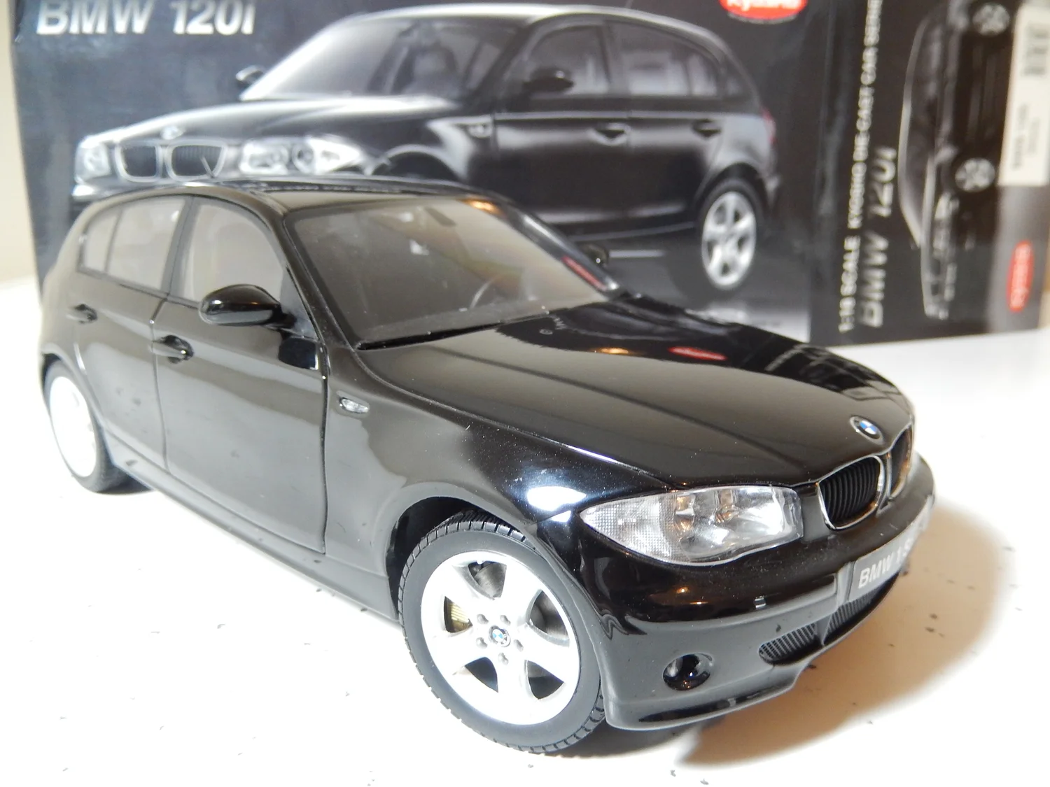京商 1/18 BMW 120i Black BMW 1 Series Kyosho 1/18 BMW 120I Black