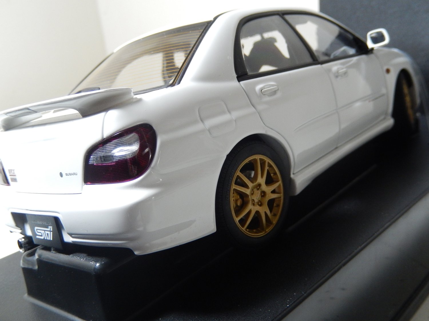 Subaru new age impreza wrx sti by autoart boxed 1:18 scale model