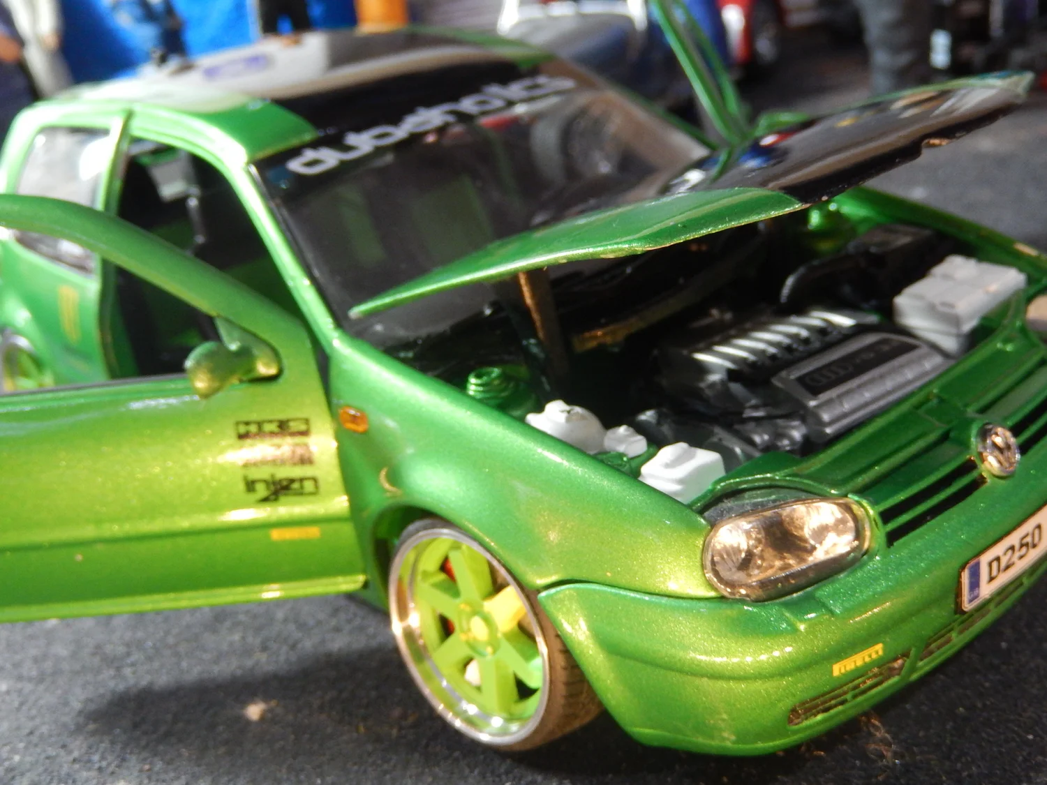 VW Golf Mk4 V6 boxed 1:18 scale total one off Modified tuning —  CS-DIECAST-TUNING