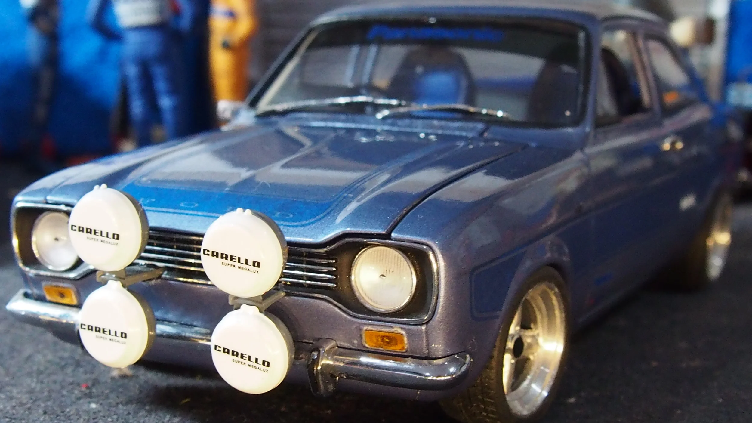 minichamps ford escort