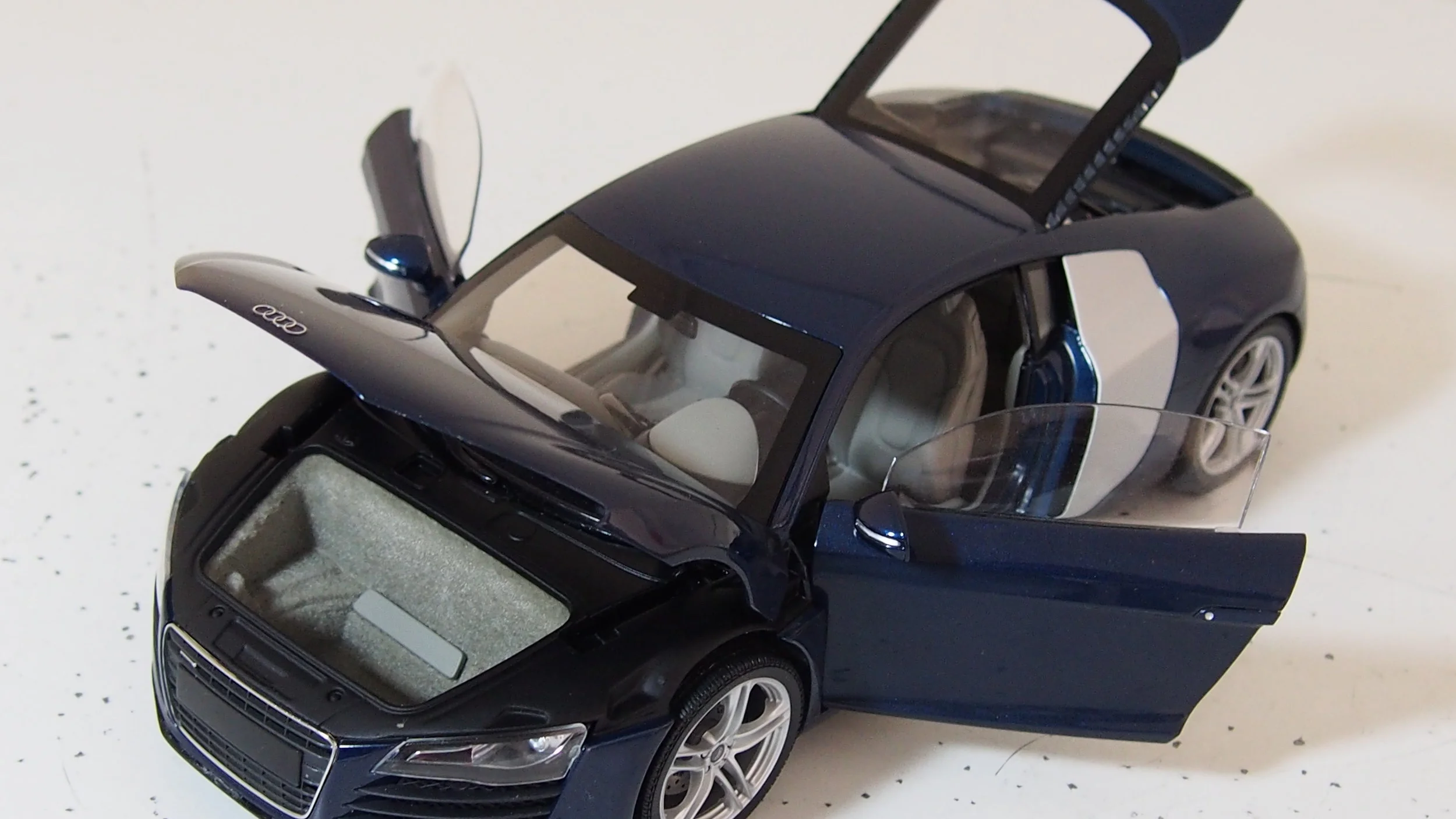 Audi R8 1:18 scale various by Kyosho boxed — CS-DIECAST-TUNING