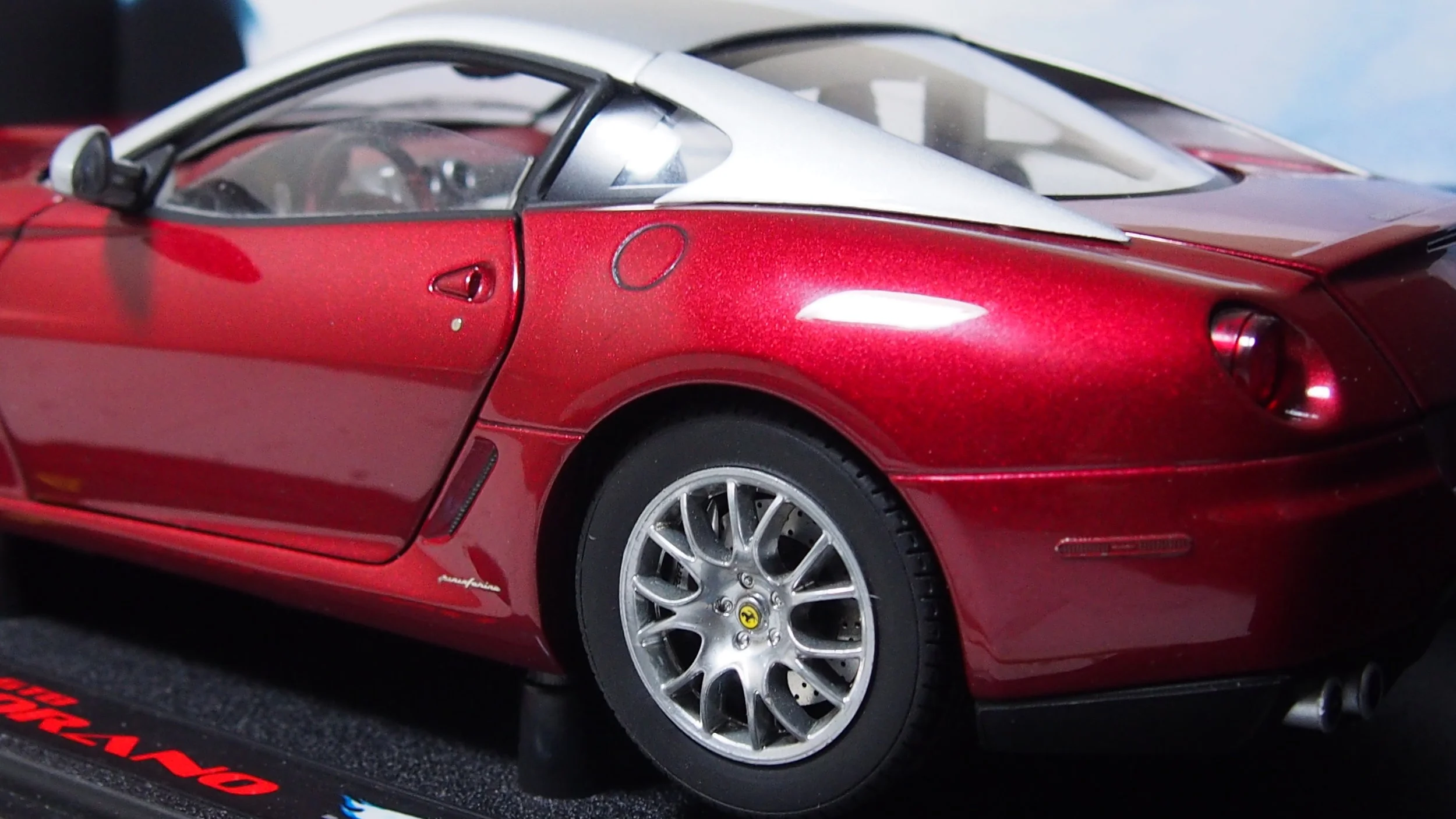 Ferrari 599 GTB fiorano By hotwheels elite 1:18 scale — CS-DIECAST