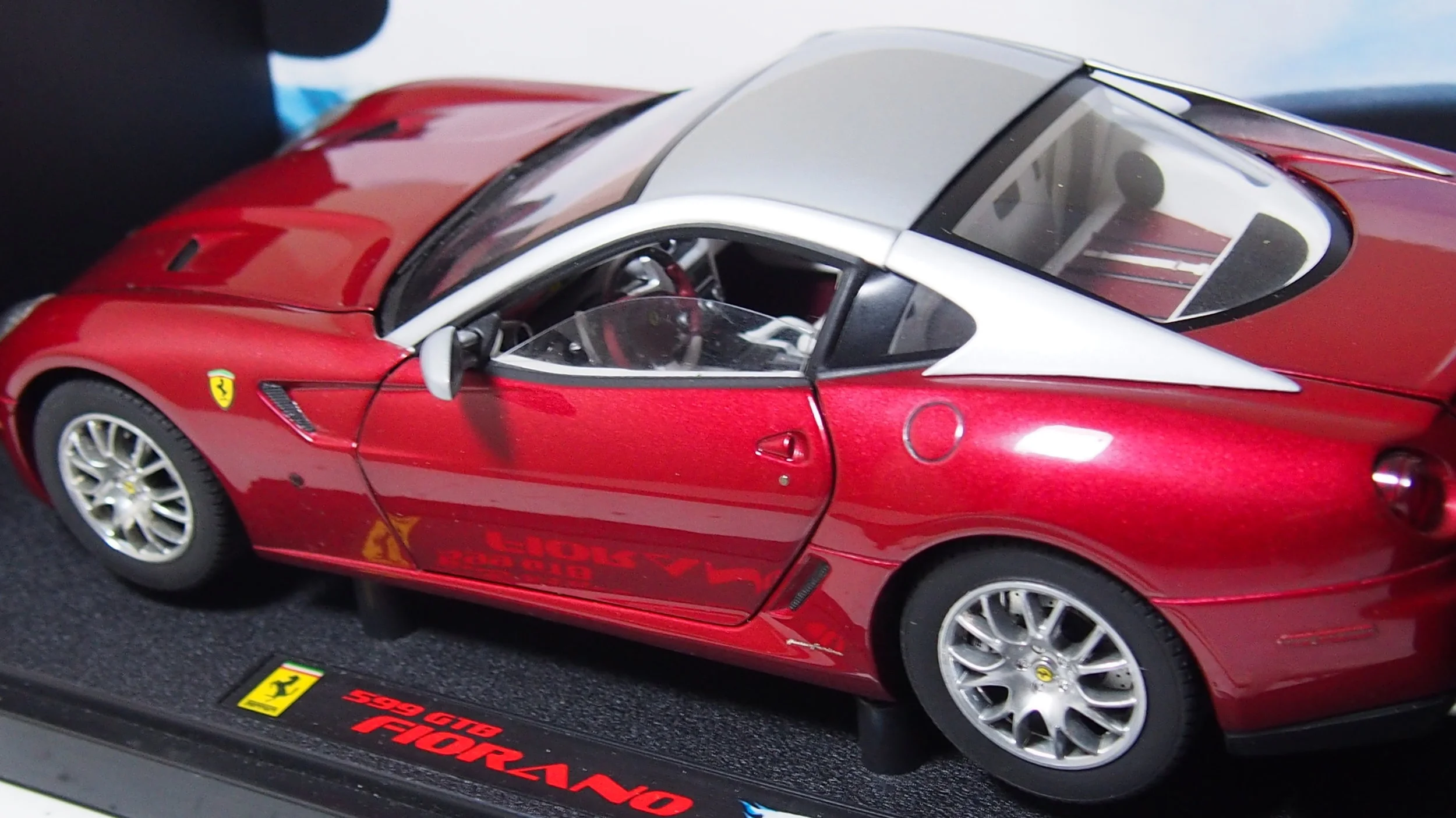 Ferrari 599 GTB fiorano By hotwheels elite 1:18 scale — CS-DIECAST